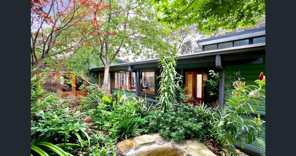 The Black Cockatoo - Secret Garden Treetops Home Katoomba Exterior photo